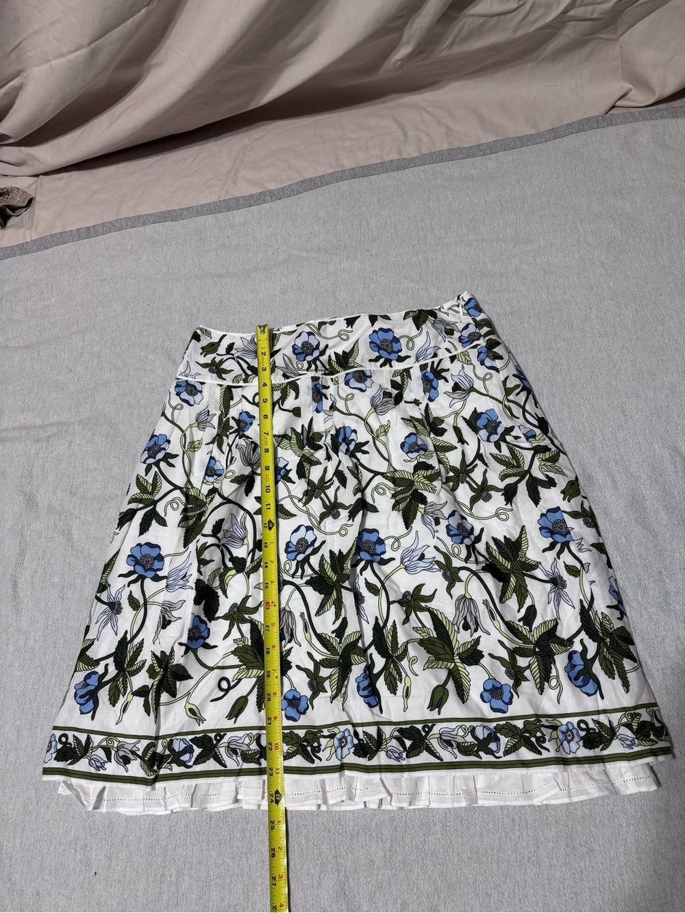 NWT Ann Taylor White A-Line Skirt with Green/blue Floral Print
